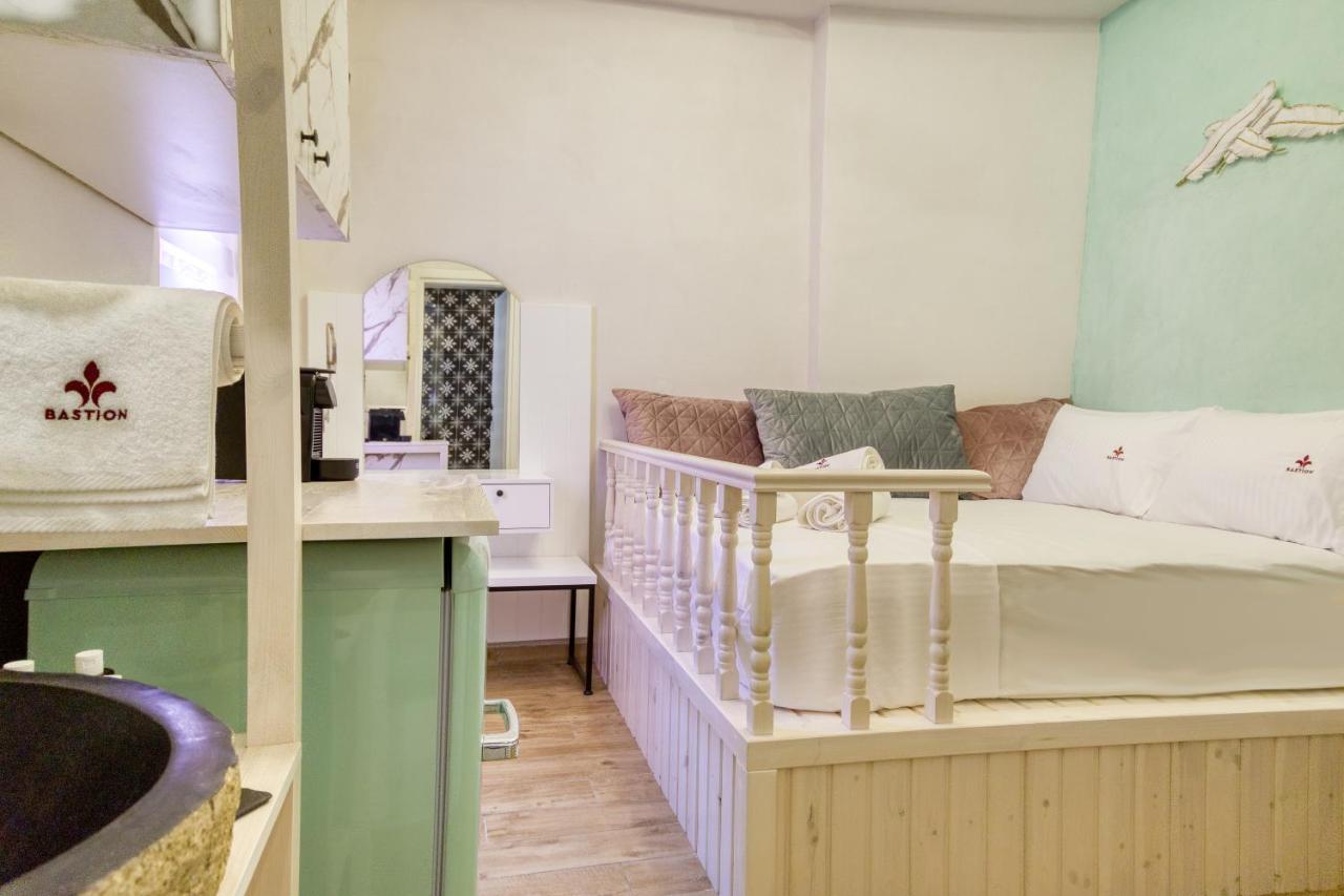 Bastion Luxury Medieval Accommodation Rhodes City Esterno foto